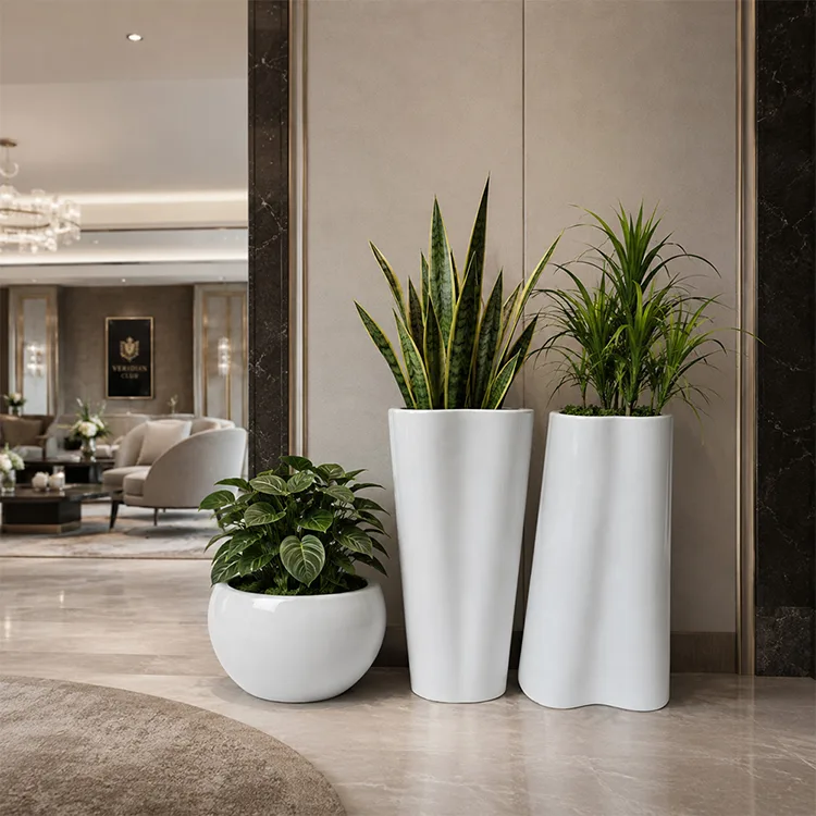 Plumbum candidum Fibreglass Planter